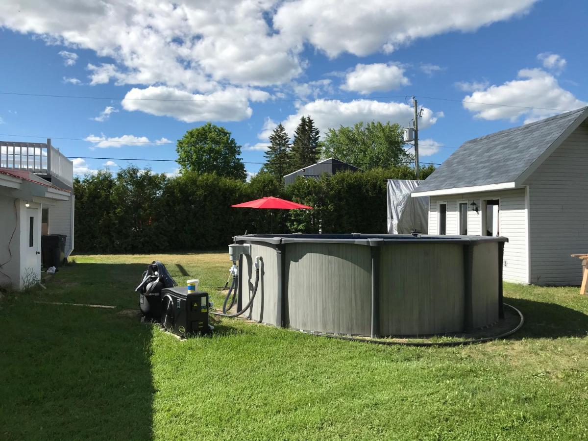La Maison Du Village, Spa Shawinigan Esterno foto