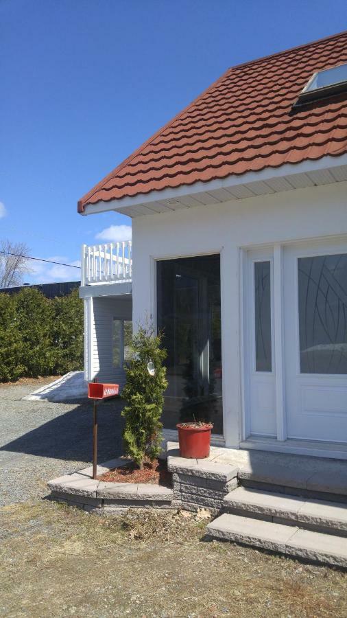 La Maison Du Village, Spa Shawinigan Esterno foto